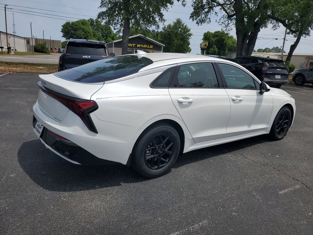 New 2026 Kia K5 LXS Sedan