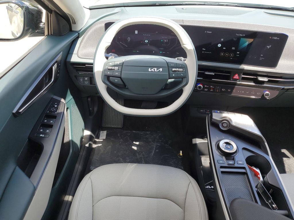 2025 Kia EV6 Wind - Photo 25