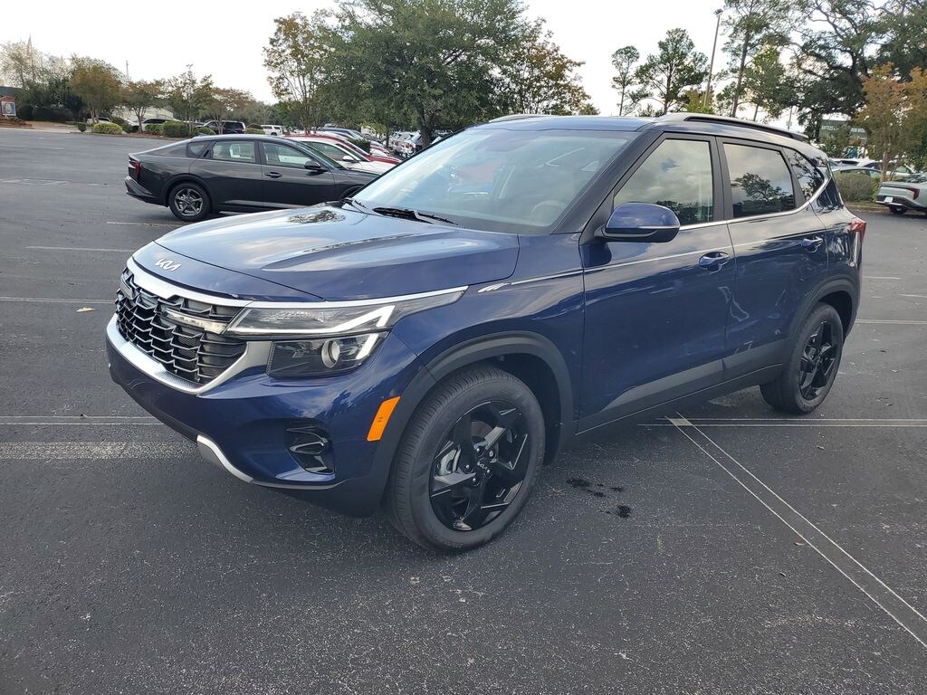 New 2026 Kia Seltos EX SUV