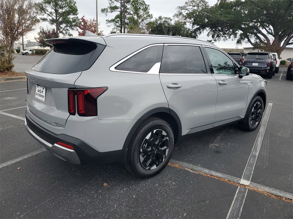 New 2026 Kia Sorento S SUV