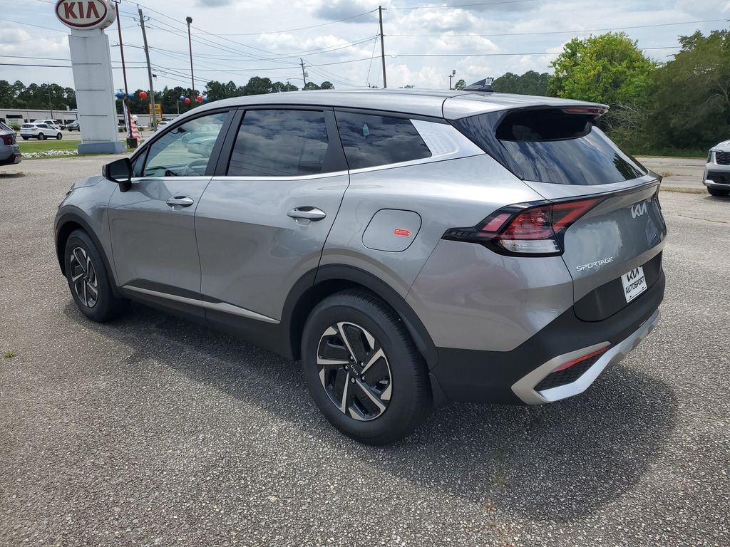 New 2025 Kia Sportage Hybrid LX SUV
