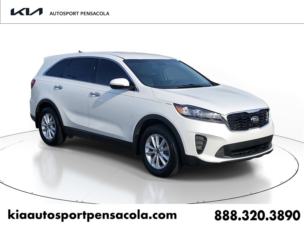 2020 Kia Sorento LX's photo