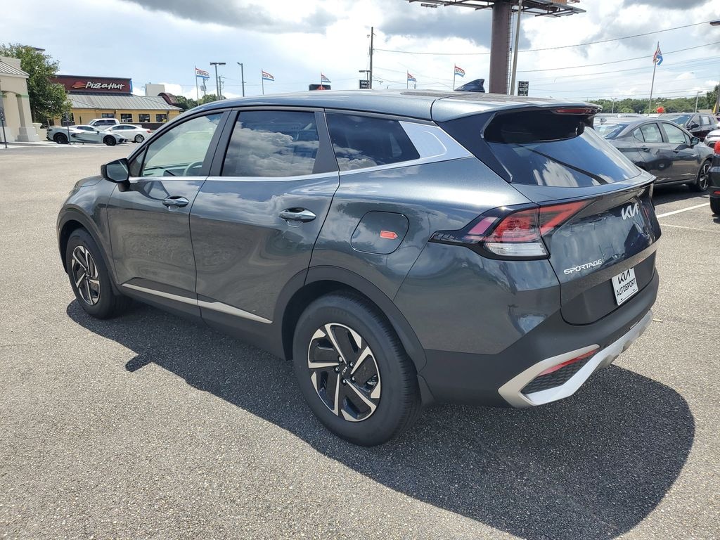 New 2025 Kia Sportage Hybrid LX SUV