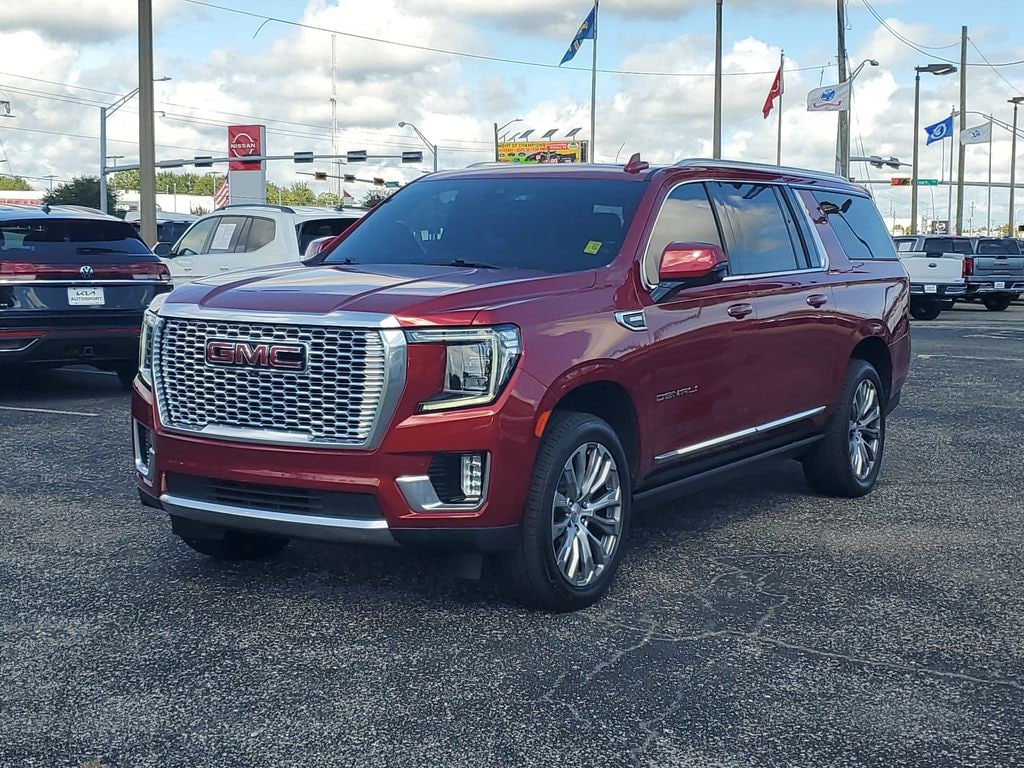 Used 2021 GMC Yukon XL Denali SUV
