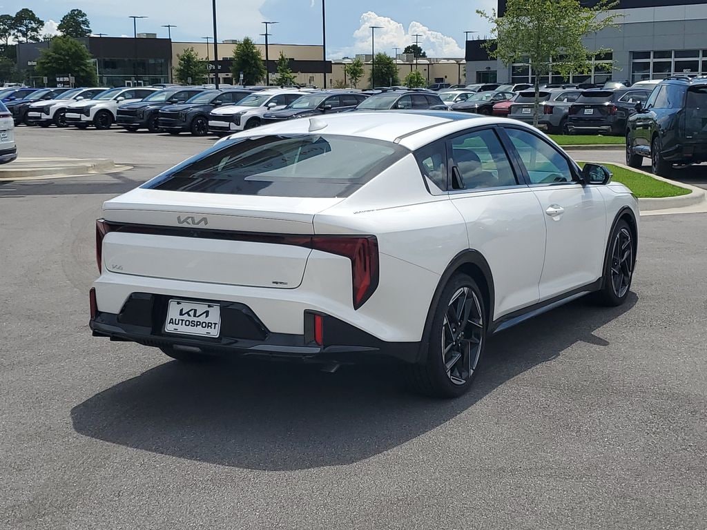 New 2026 Kia K4 GT-Line Sedan
