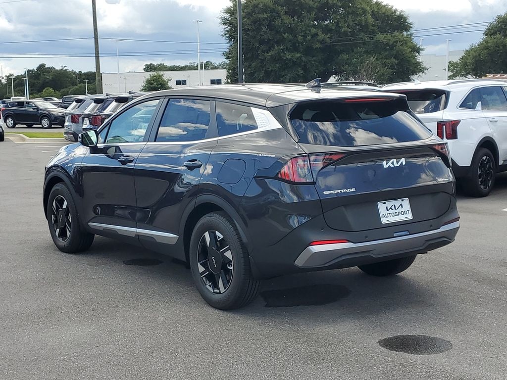New 2026 Kia Sportage LX SUV
