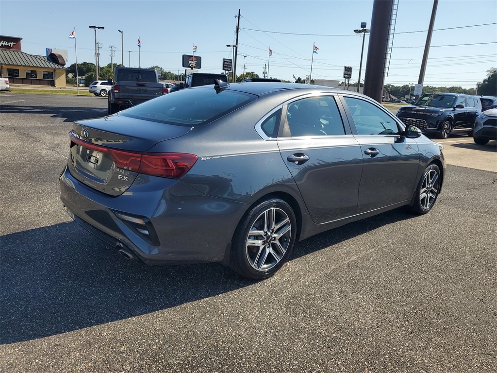 Used 2020 Kia Forte EX Sedan