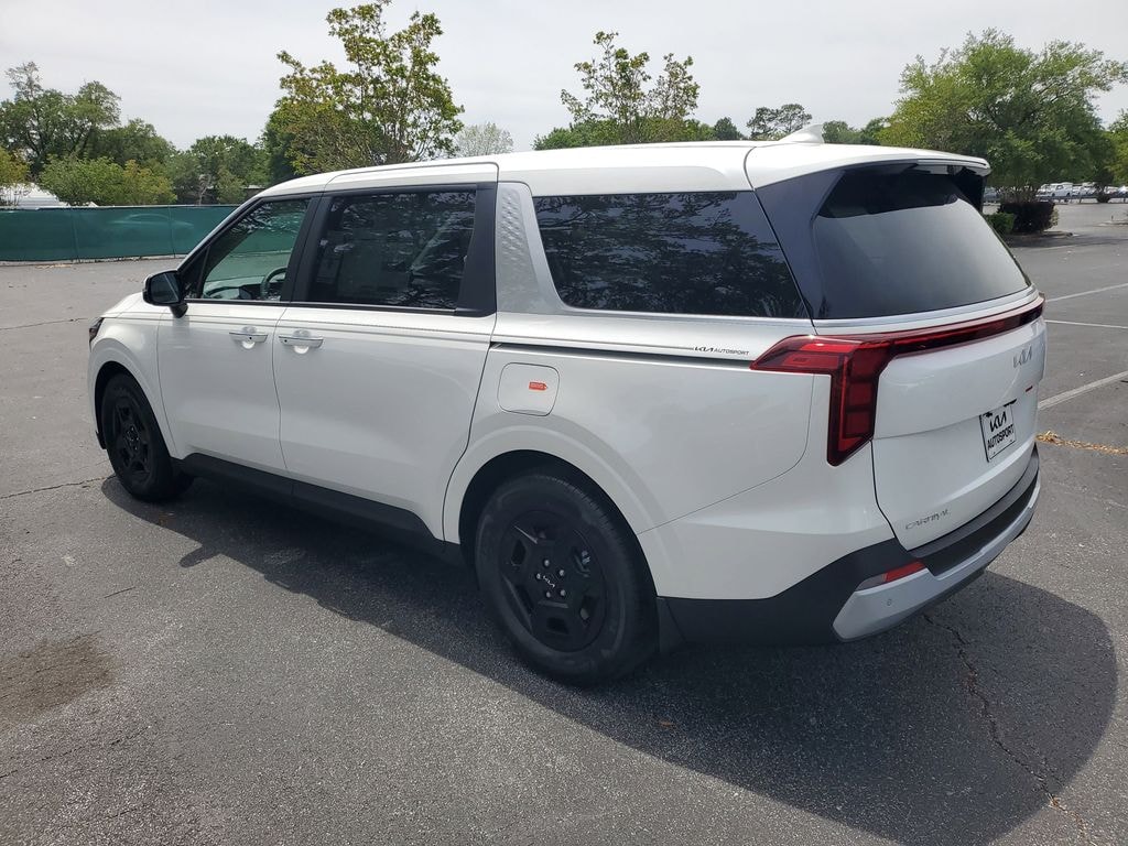 New 2026 Kia Carnival LXS Minivan/Van