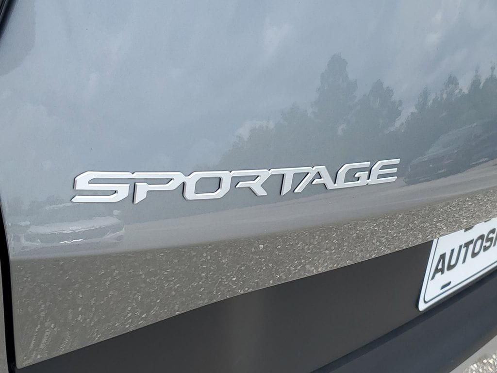 2025 Kia Sportage LX Hybrid - Photo 26
