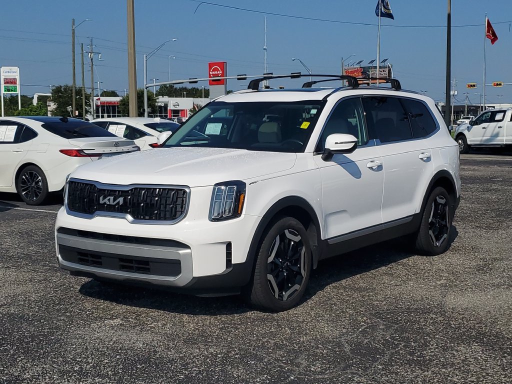 Used 2024 Kia Telluride EX SUV