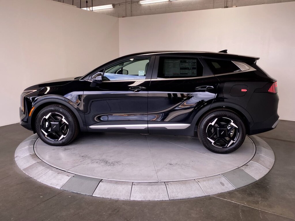 New 2026 Kia Sportage EX SUV