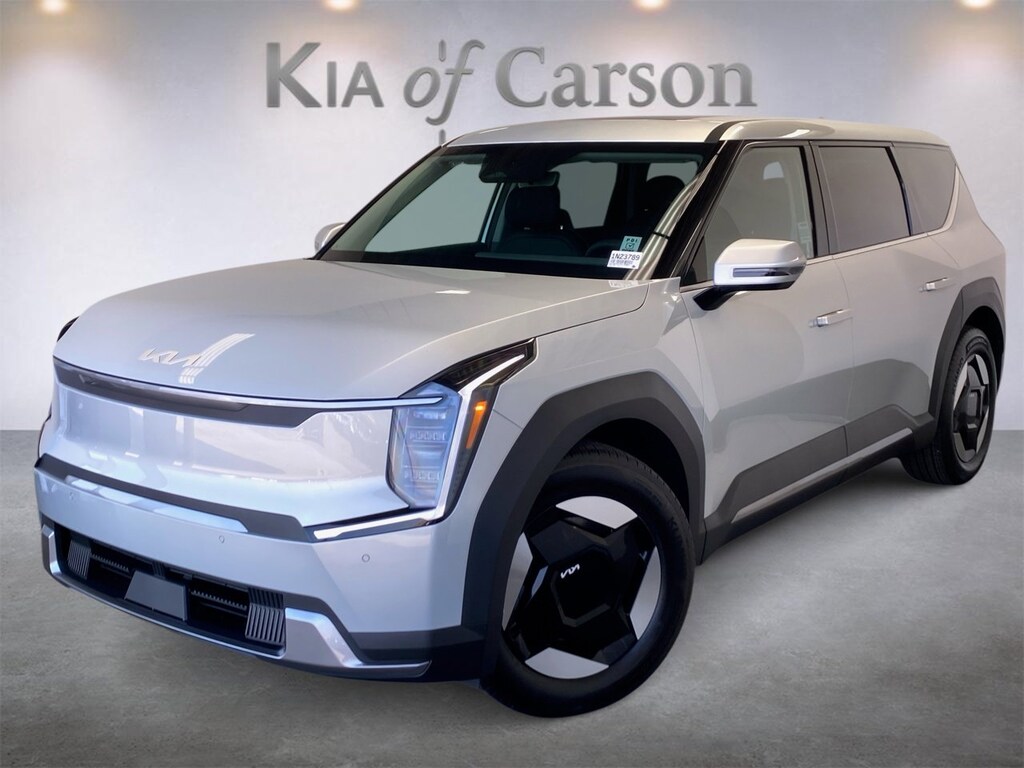 New 2026 Kia EV9 Light Long Range SUV