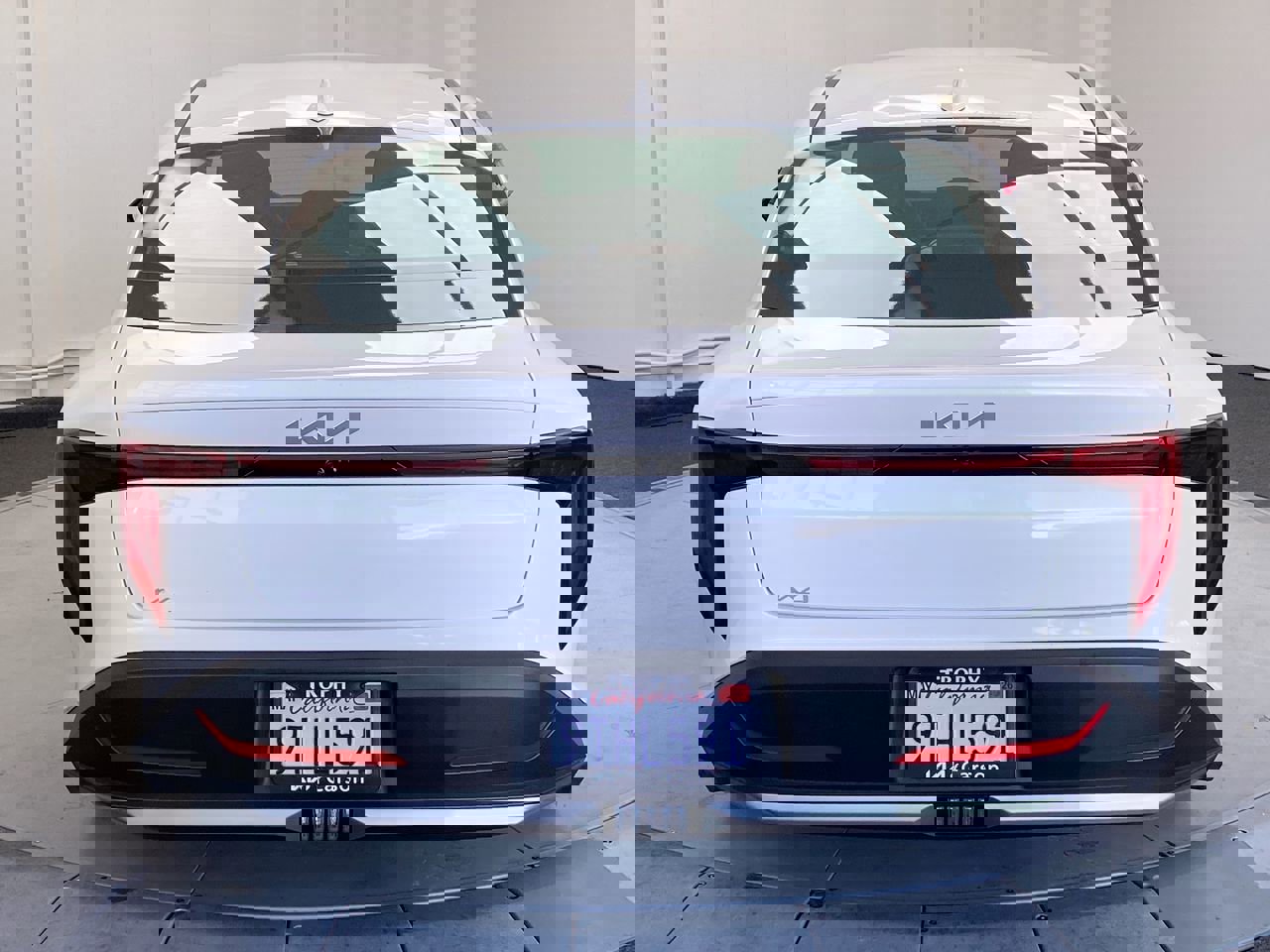 2025 Kia K4 LXS photo 2
