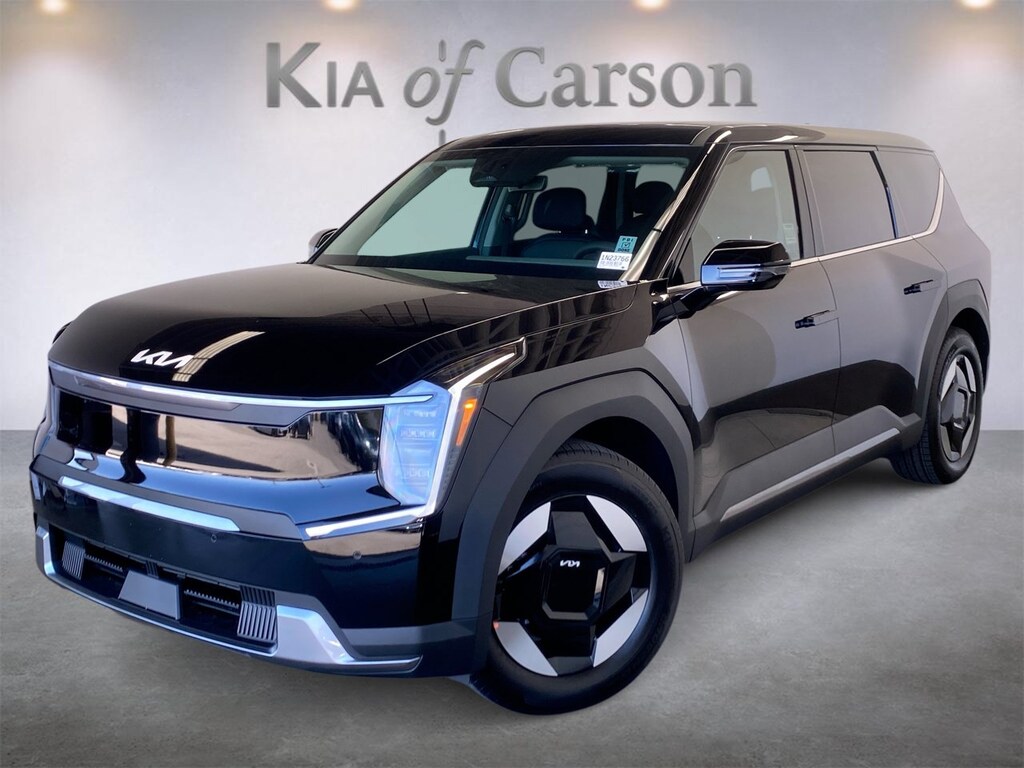 New 2026 Kia EV9 Light Long Range SUV