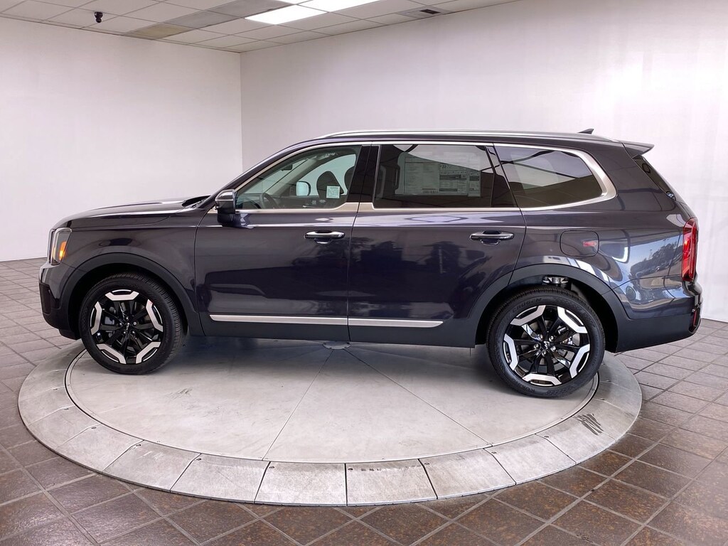 New 2025 Kia Telluride S SUV