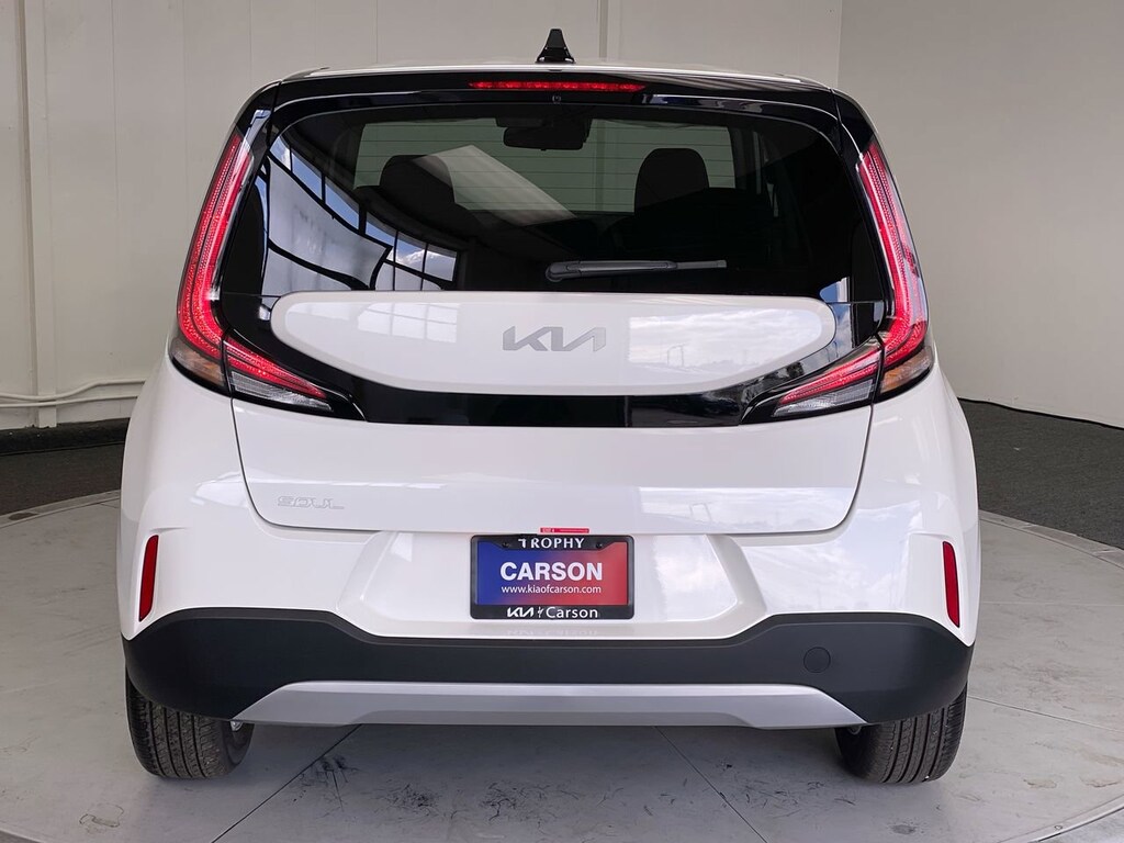 New 2025 Kia Soul LX Hatchback