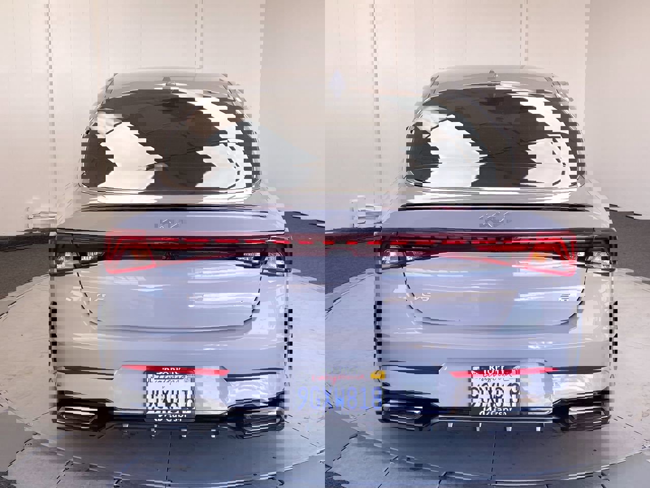 2024 Kia K5 GT-Line photo 4