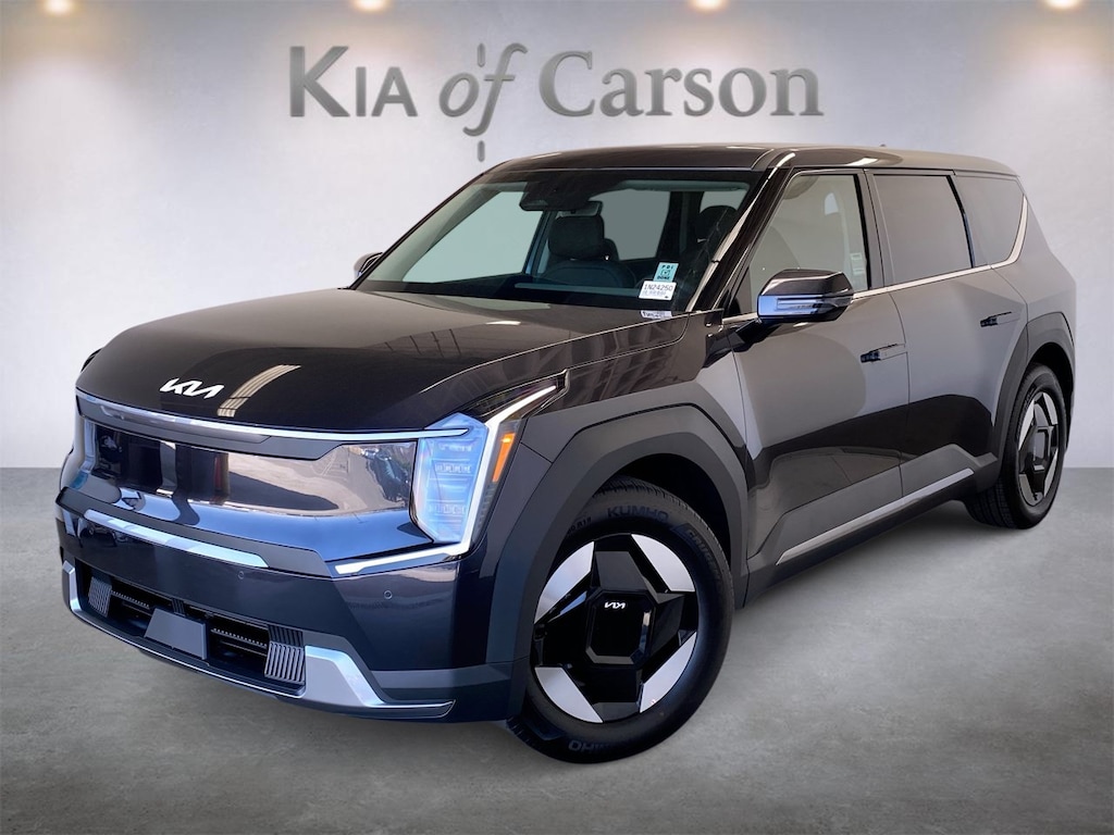 New 2026 Kia EV9 Light Long Range SUV