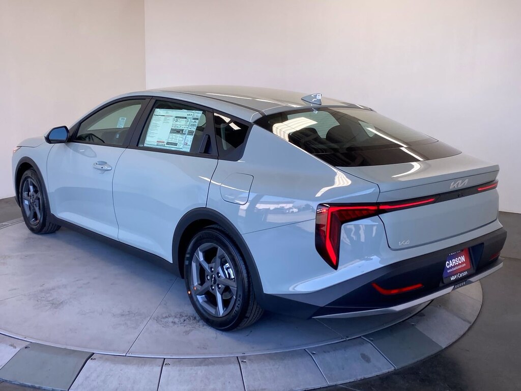New 2026 Kia K4 LXS Sedan
