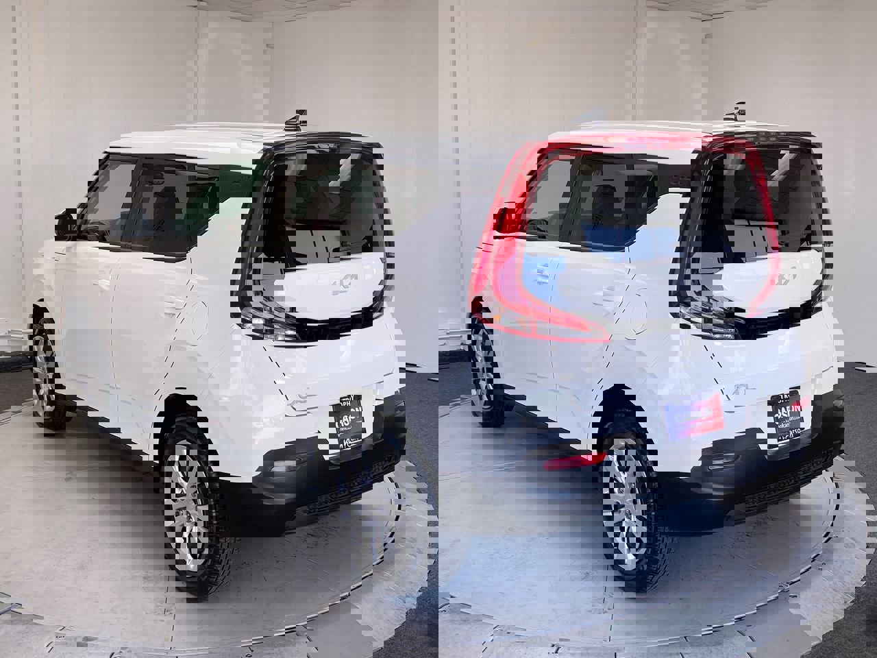 2022 Kia Soul LX photo 2