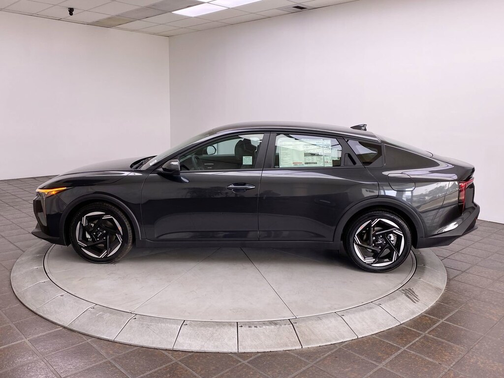 New 2025 Kia K4 EX Sedan