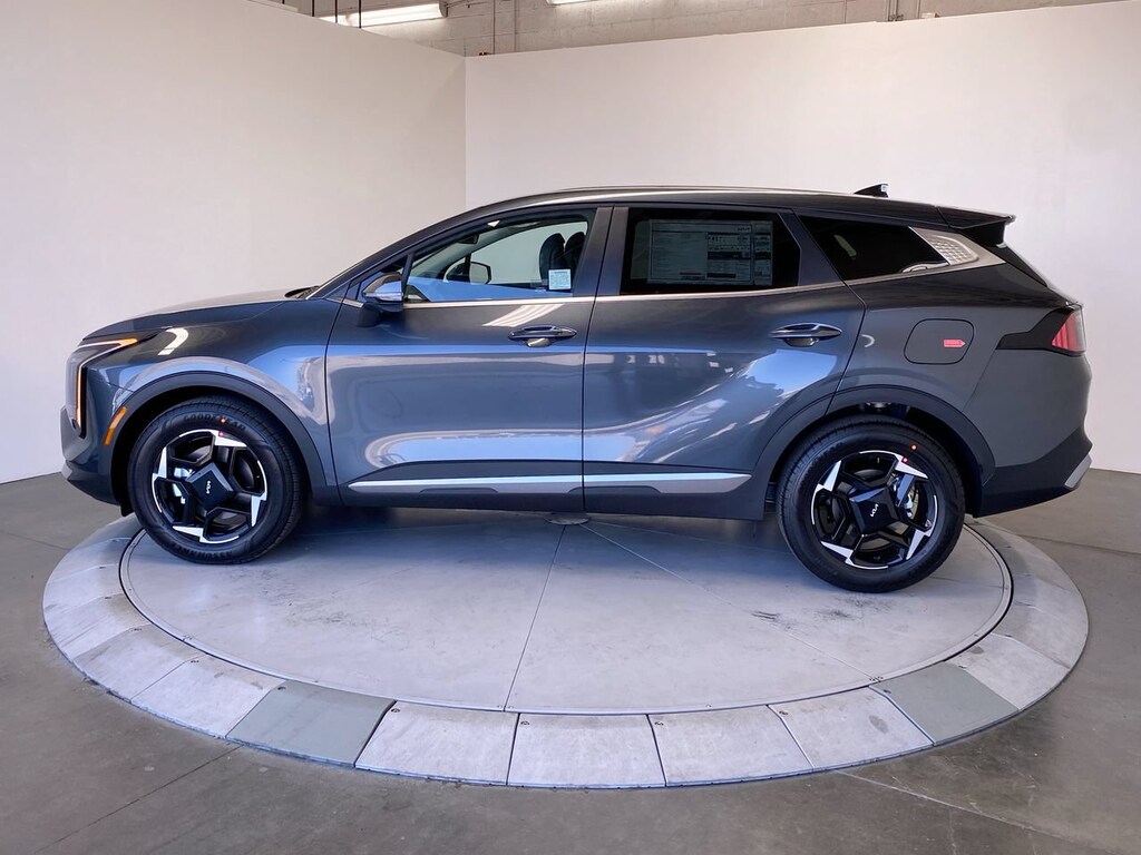 New 2027 Kia Sportage Hybrid EX SUV