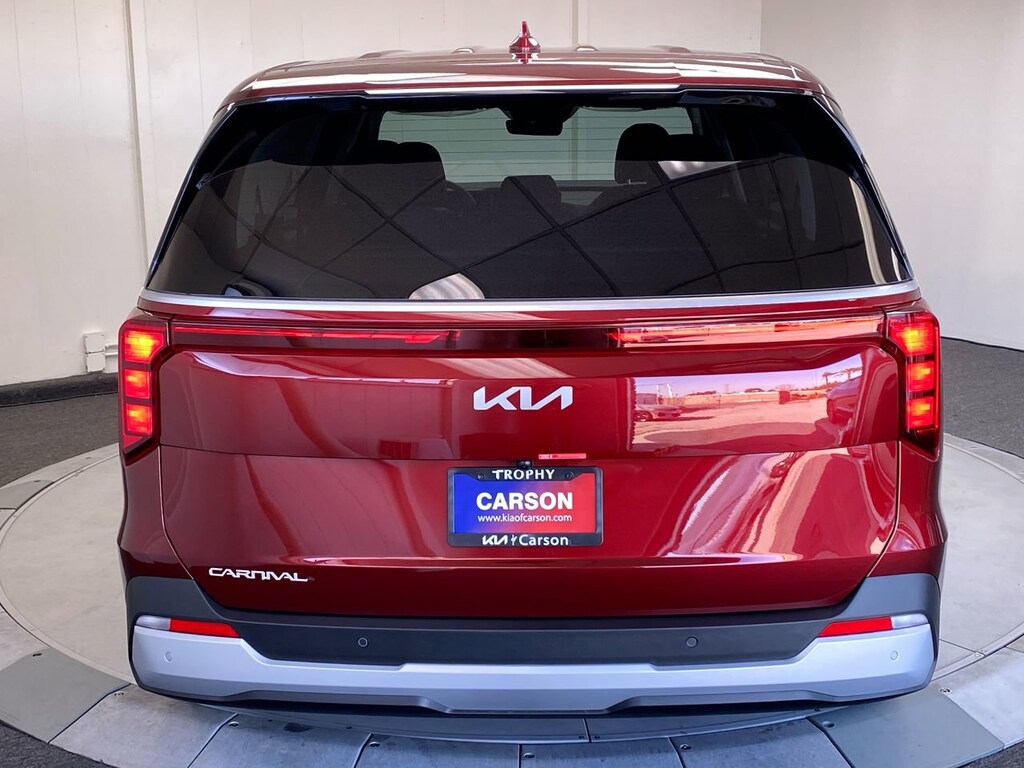 New 2026 Kia Carnival LXS Van Passenger Van