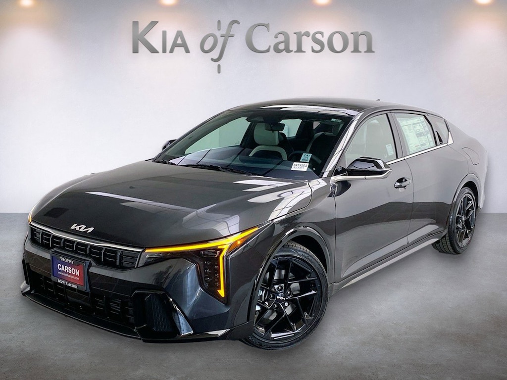 New 2025 Kia K4 GT-Line Turbo Sedan