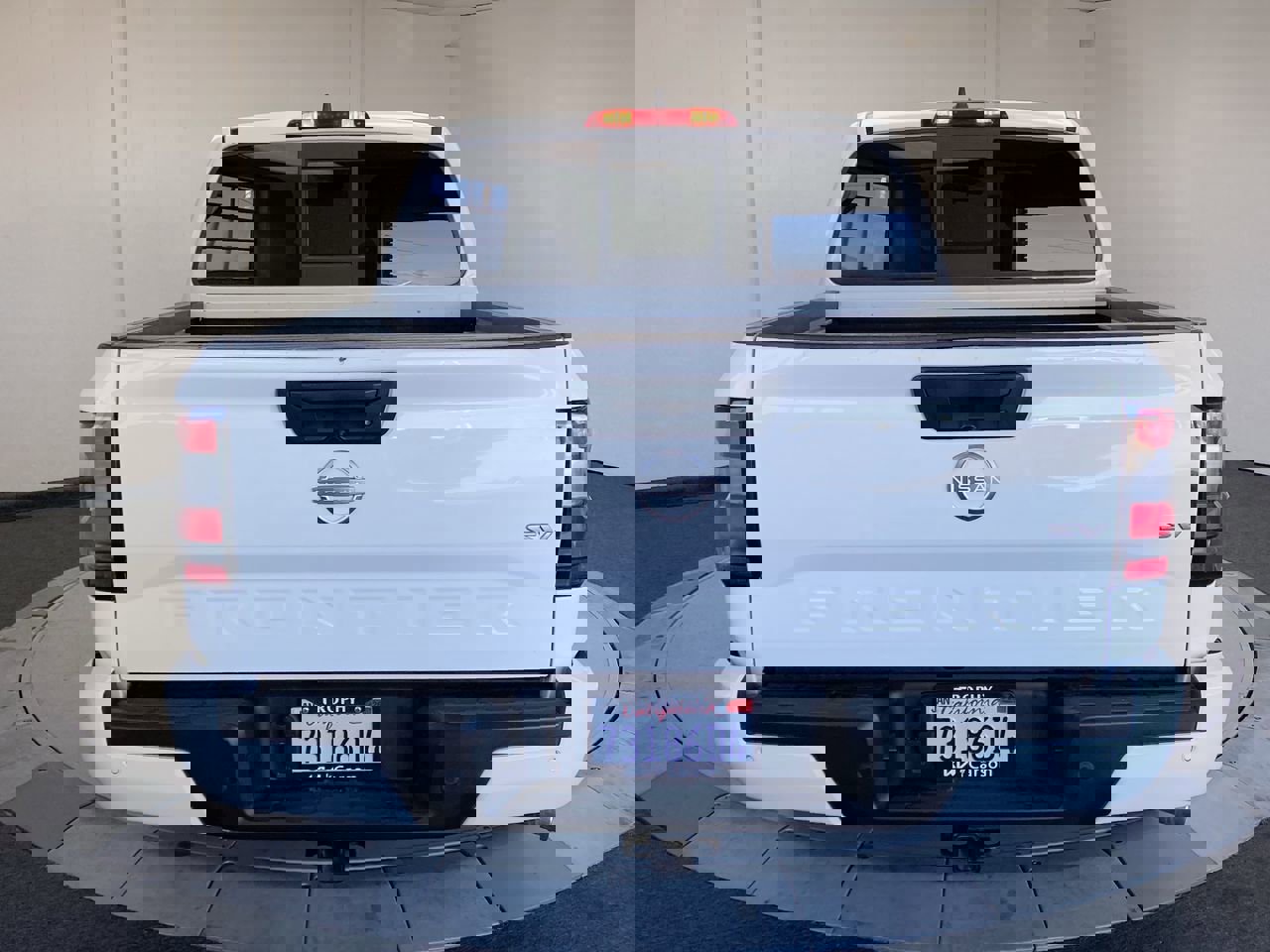 2022 Nissan Frontier Crew Cab SV photo 3