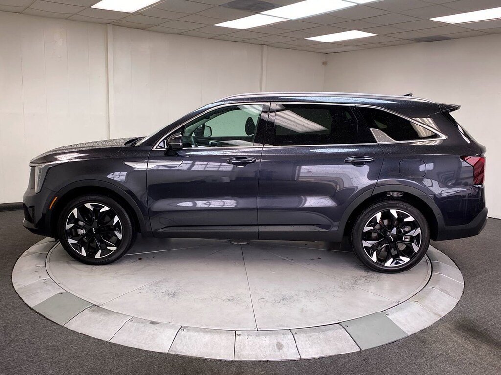 Certified 2025 Kia Sorento SX SX FWD