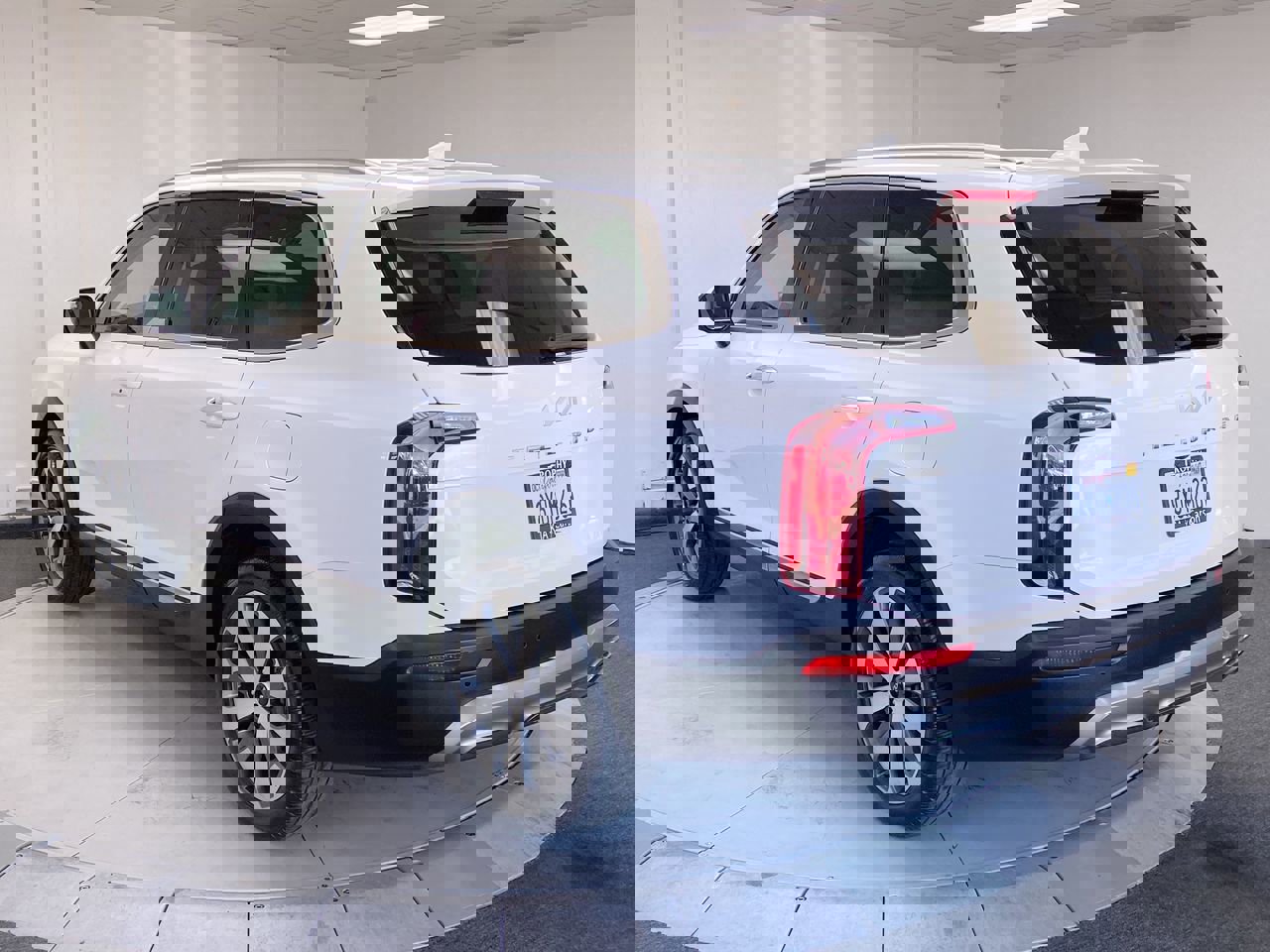 2022 Kia Telluride S photo 3