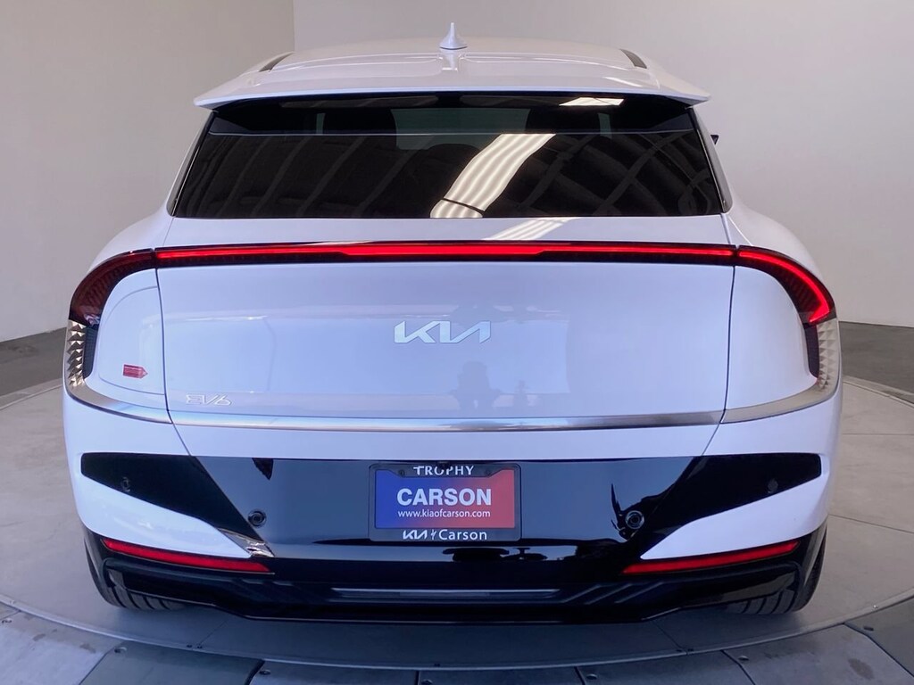 New 2026 Kia EV6 Wind SUV