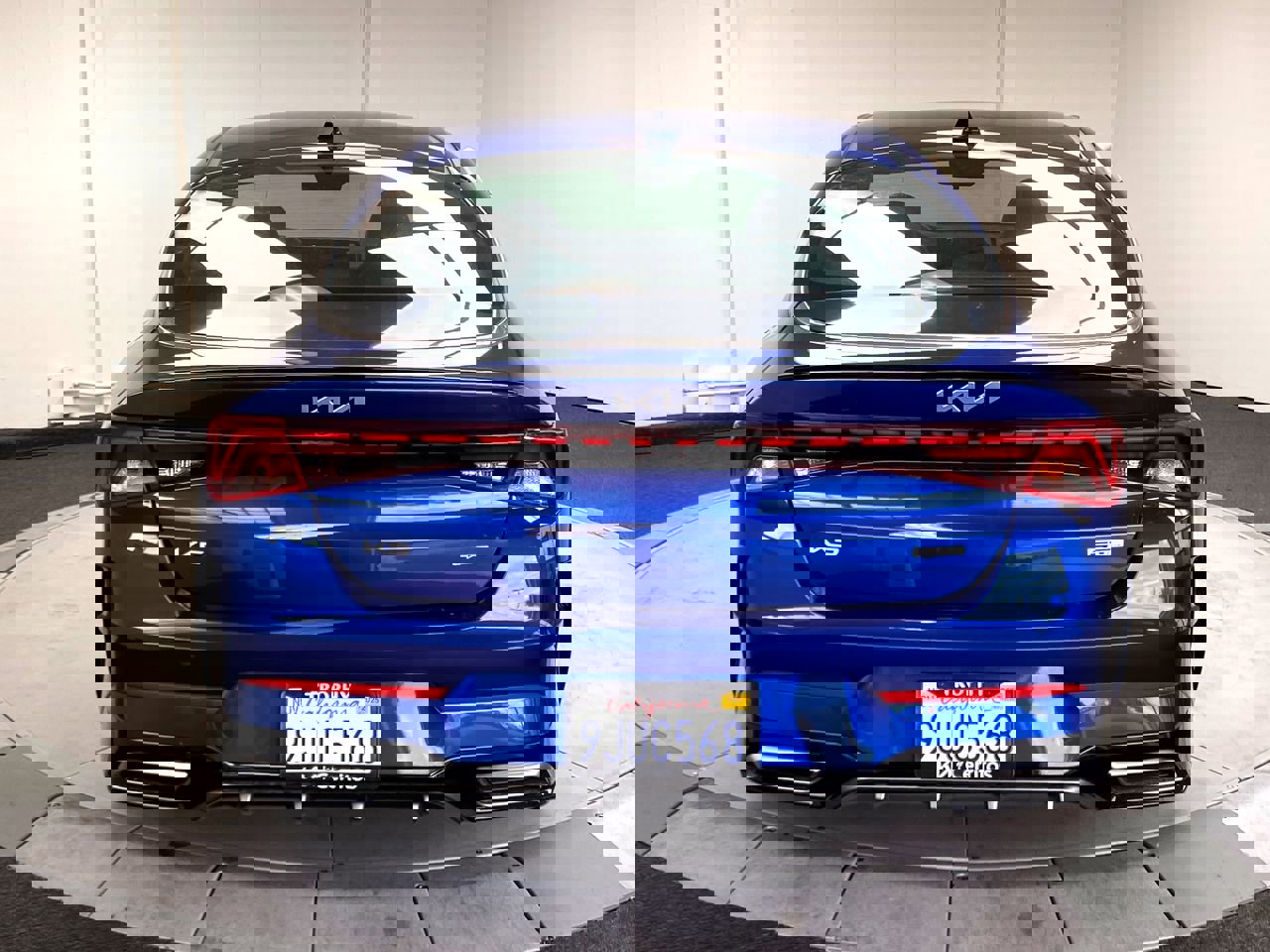 2024 Kia K5 GT-Line photo 4