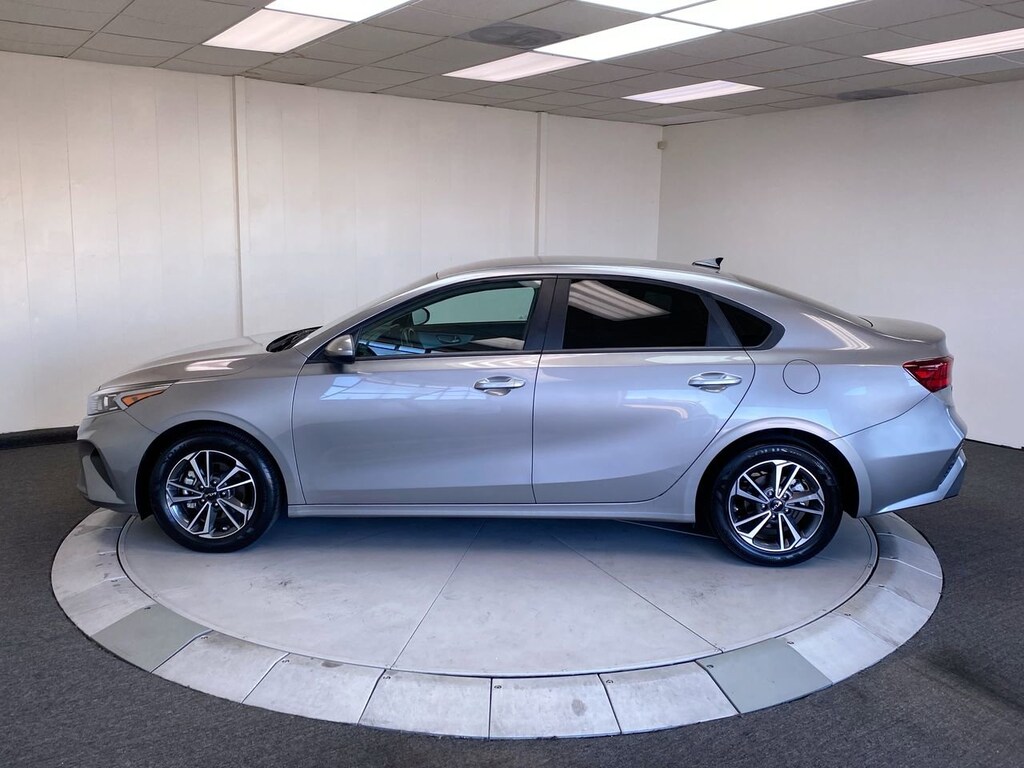 Certified 2023 Kia Forte LXS LXS IVT