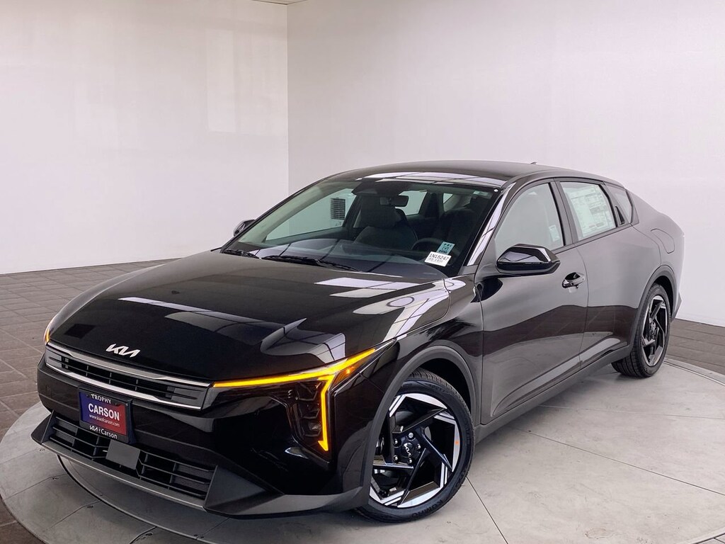 New 2025 Kia K4 EX Sedan
