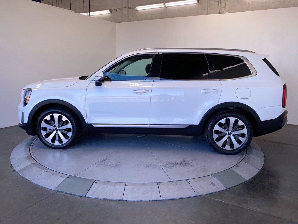Used 2020 Kia Telluride S S FWD
