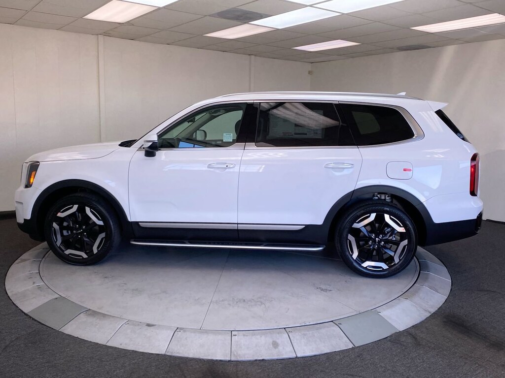 New 2025 Kia Telluride S SUV