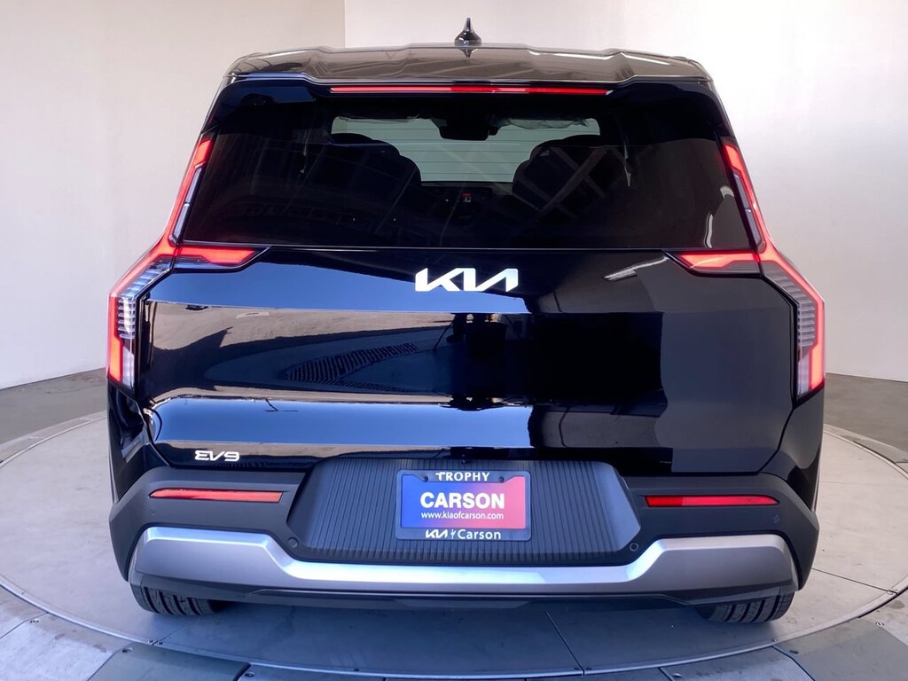 New 2026 Kia EV9 Light Long Range SUV