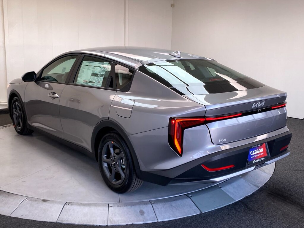 New 2026 Kia K4 LXS Sedan