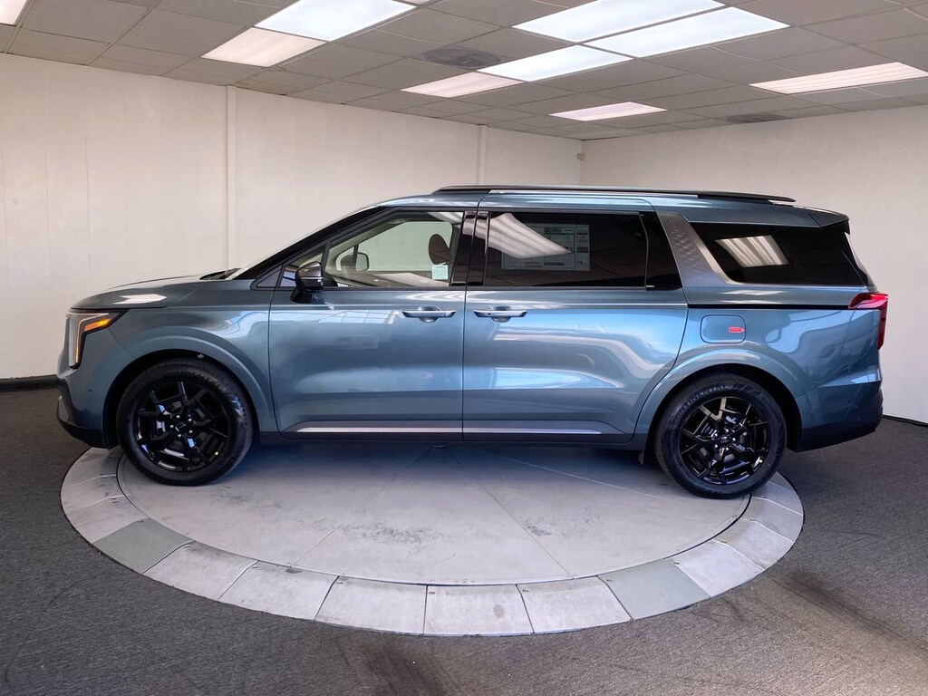 New 2026 Kia Carnival Hybrid SX Prestige Van Passenger Van