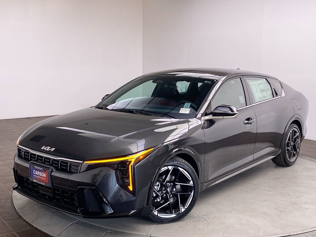 New 2025 Kia K4 GT-Line Sedan