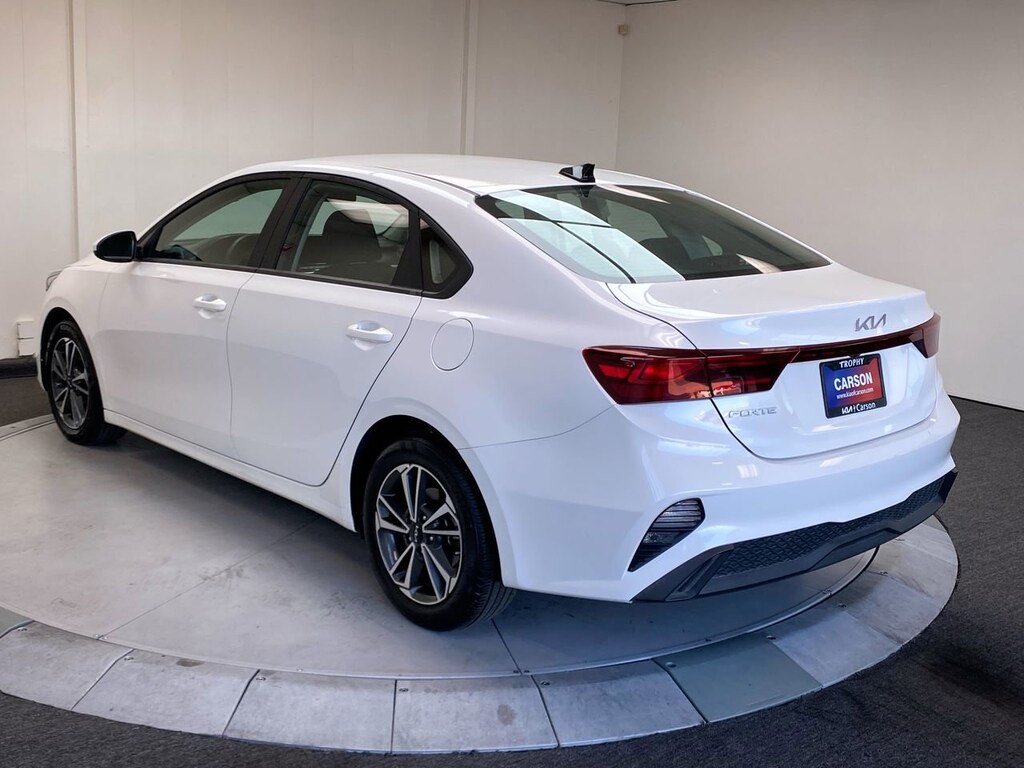 Certified 2024 Kia Forte LXS LXS IVT