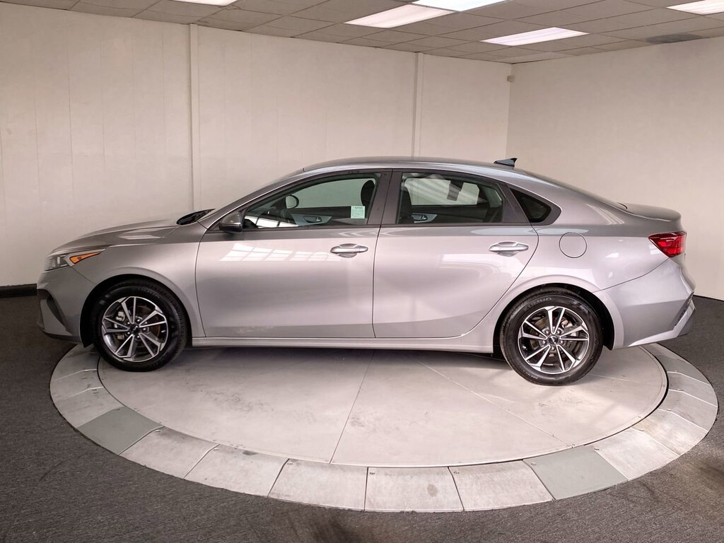 Certified 2023 Kia Forte LXS LXS IVT