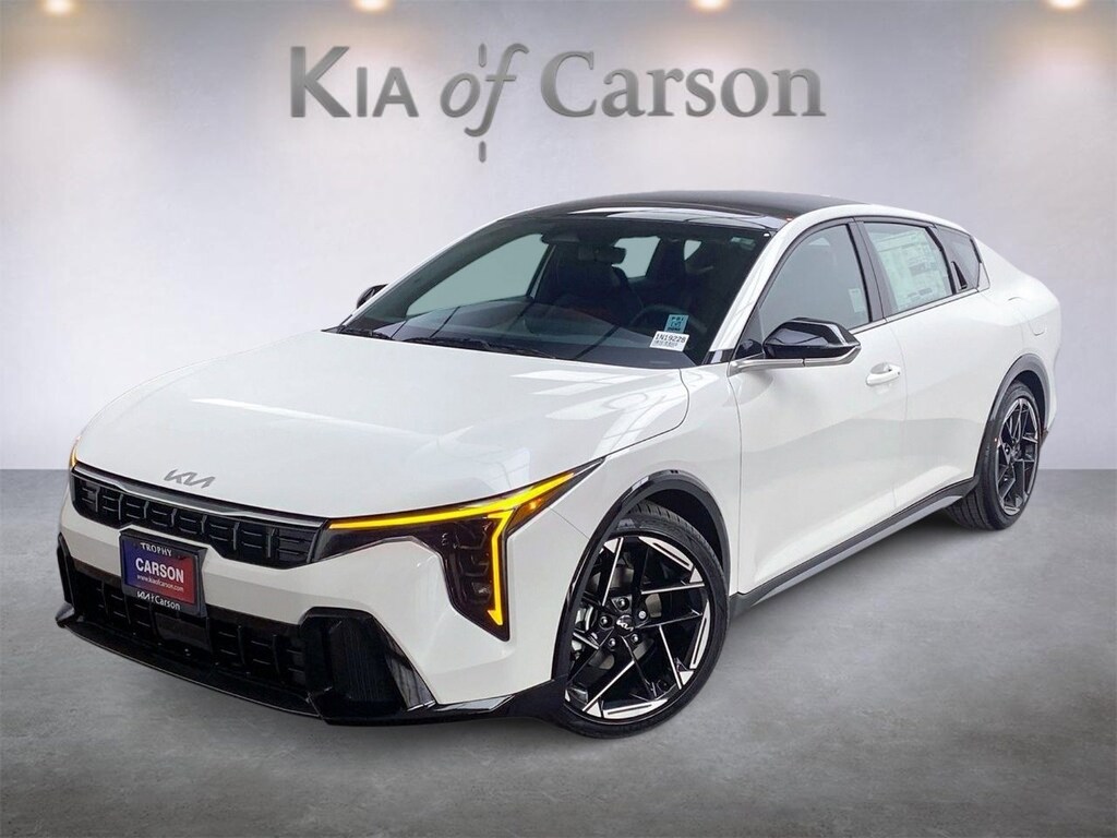 New 2025 Kia K4 GT-Line Sedan