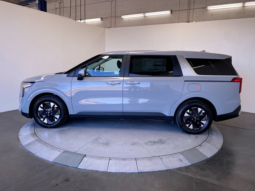 New 2027 Kia Carnival Hybrid LXS Van Passenger Van