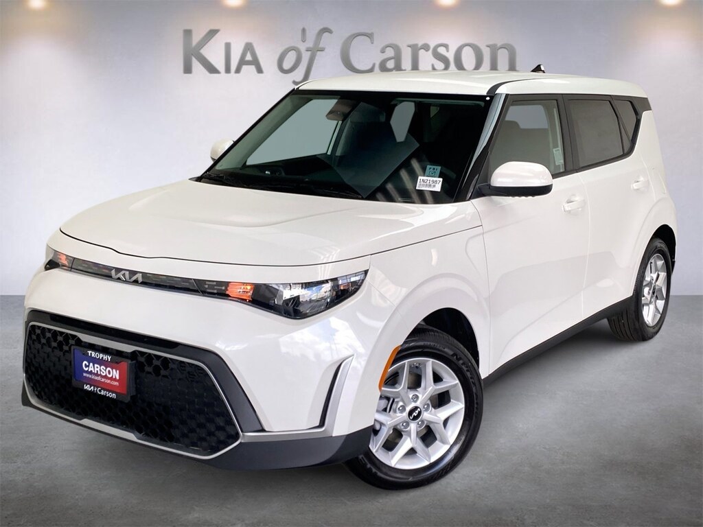 New 2025 Kia Soul LX Hatchback