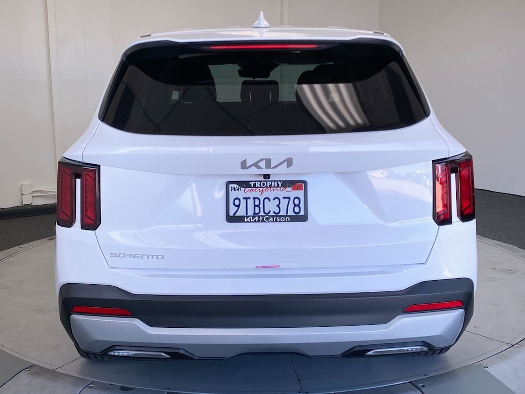 Certified 2025 Kia Sorento LX LX FWD