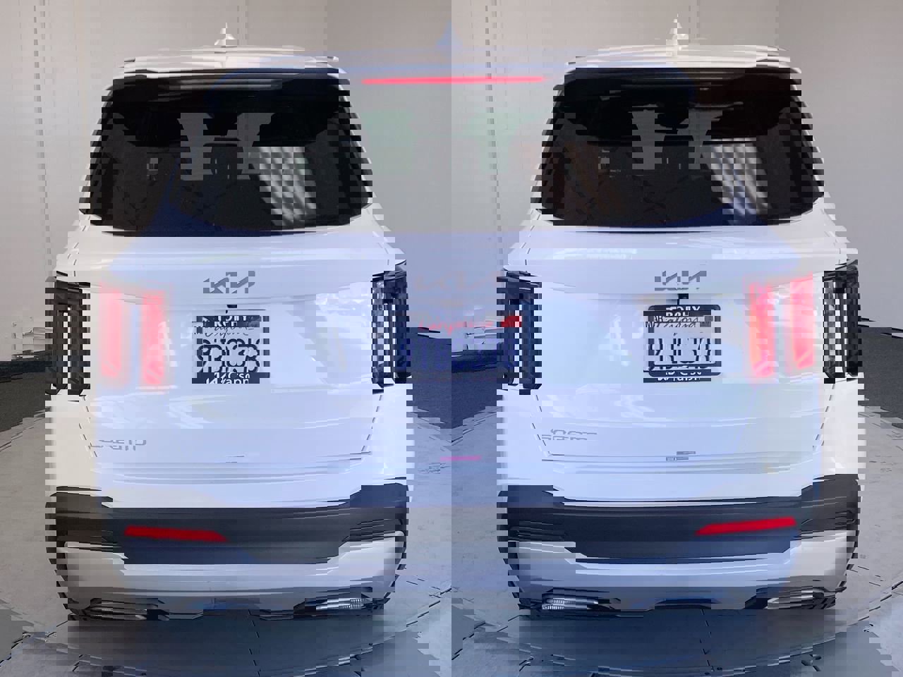 2025 Kia Sorento LX photo 3