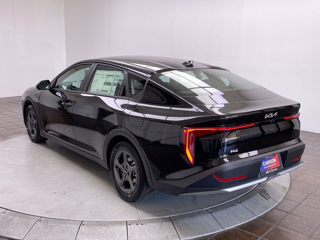 New 2025 Kia K4 Sedan