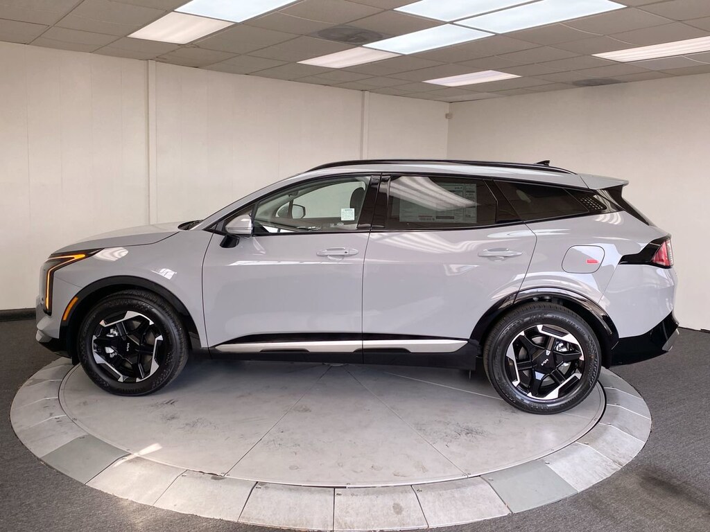 New 2026 Kia Sportage SX SUV